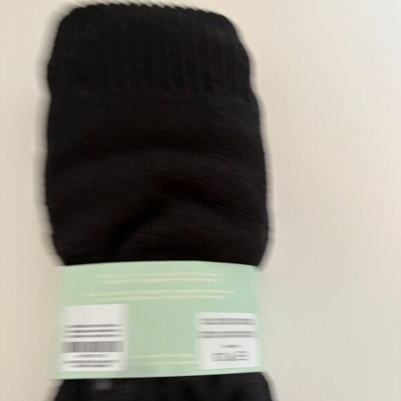 Indigo Reading Socks for Kids Penguin NEW Size 5-8 yrs Slippers - Picture 6 of 8